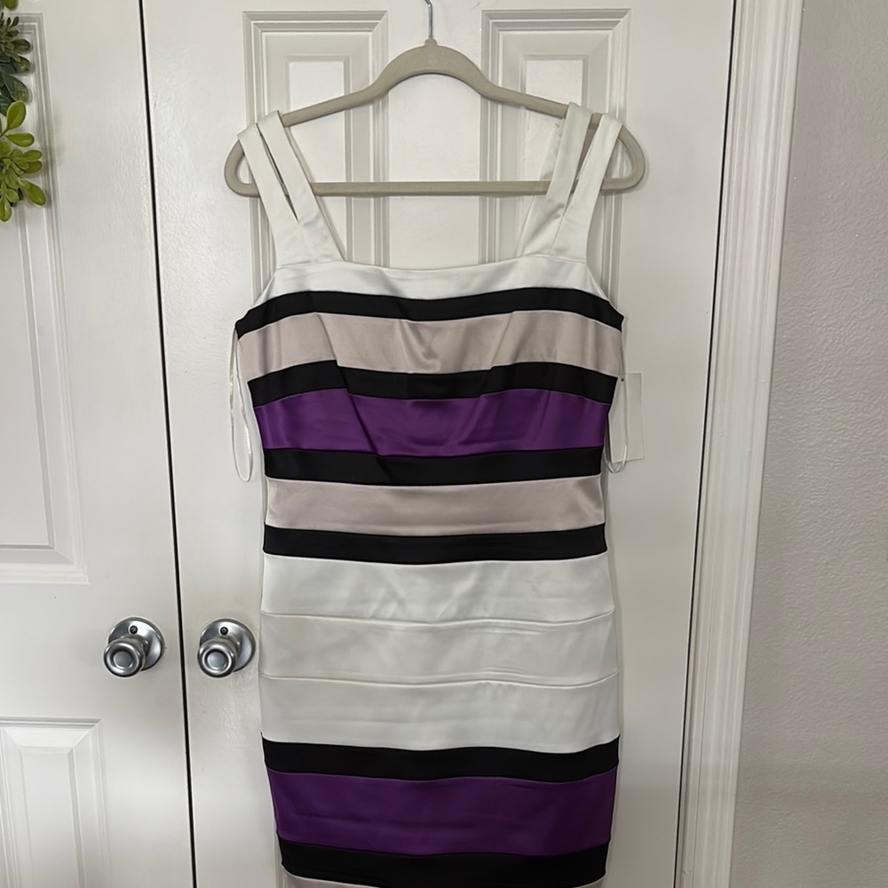 Signature by Sangria Black and White Bodycon Midi Dress